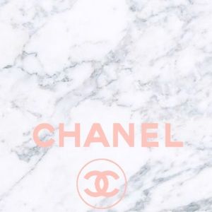 Meet your Posher, Chloe